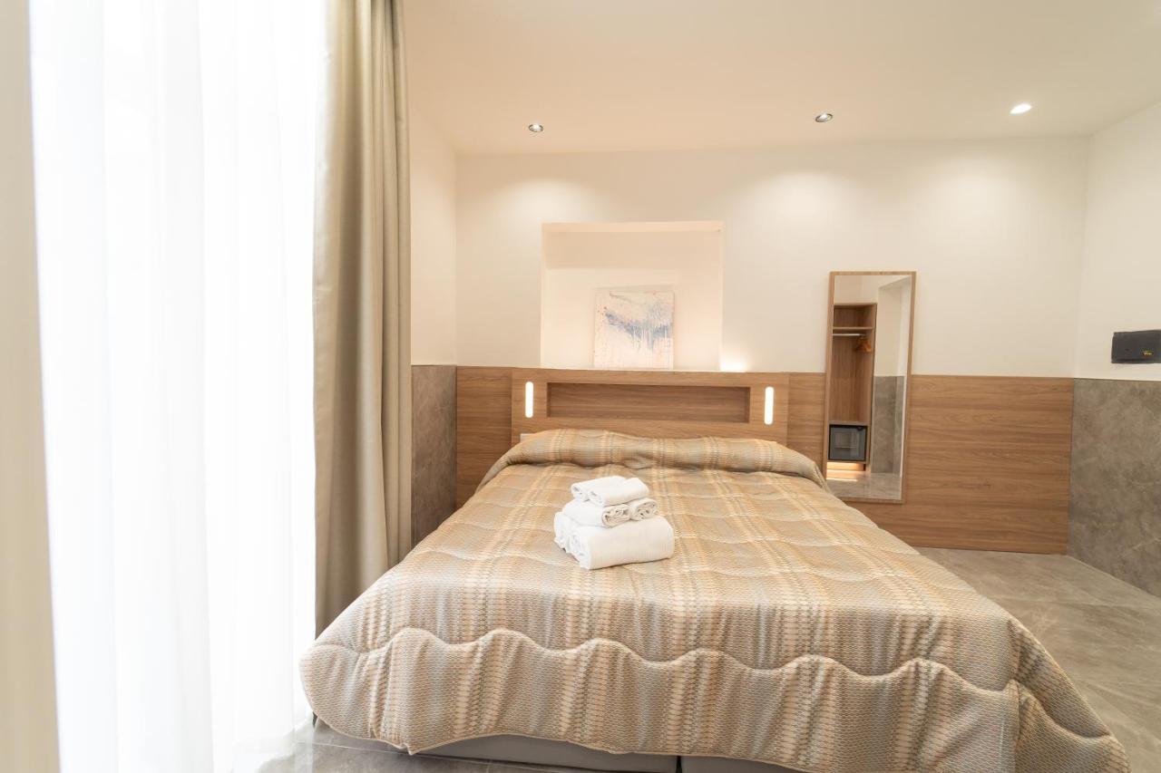 Hotel HG Boutique Toledo, Napoli Centro, by ClaPa Group Extérieur photo