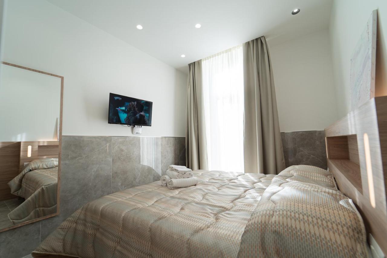 Hotel HG Boutique Toledo, Napoli Centro, by ClaPa Group Extérieur photo