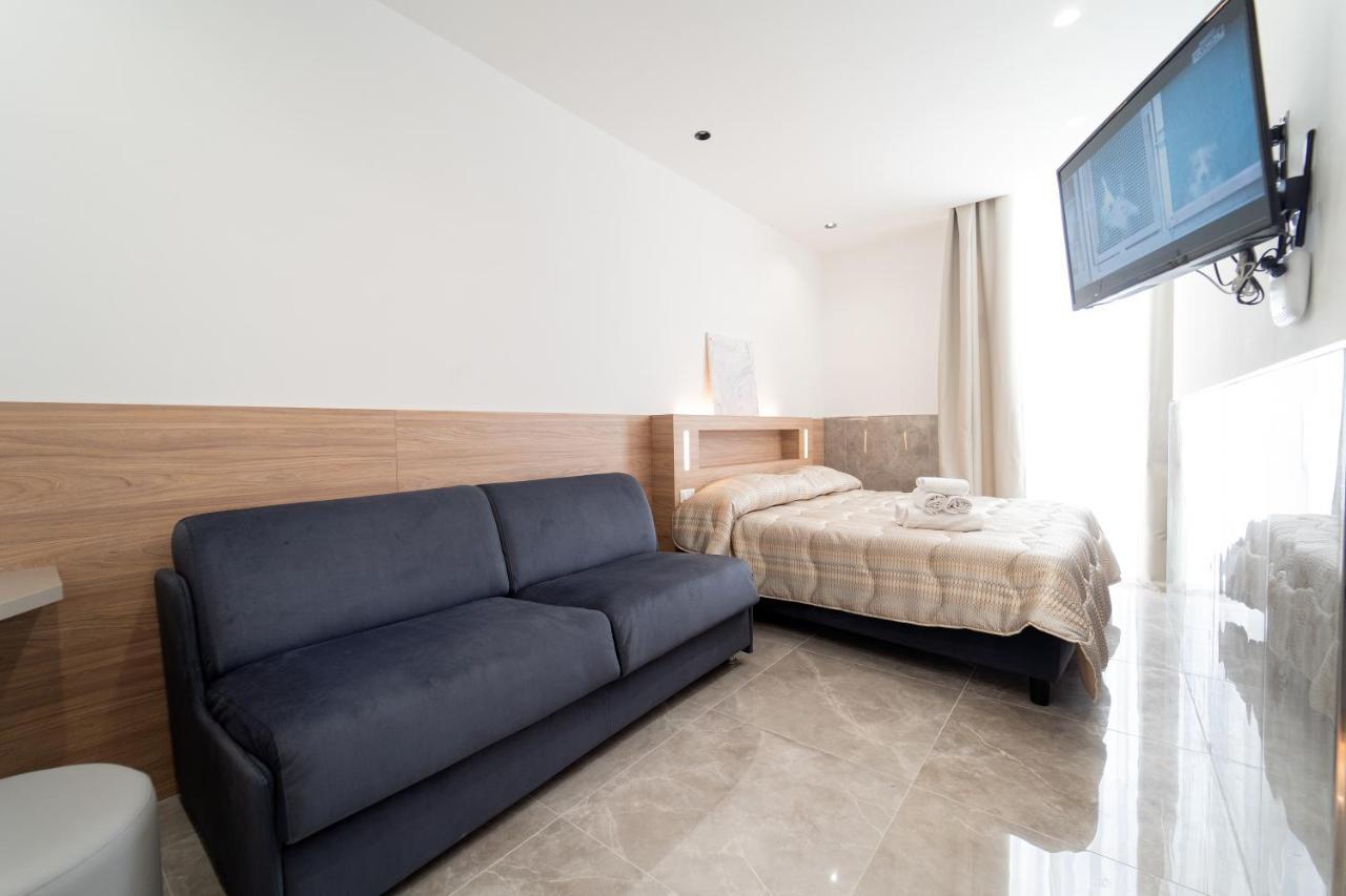 Hotel HG Boutique Toledo, Napoli Centro, by ClaPa Group Extérieur photo